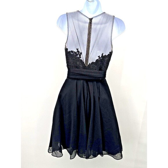 Black sequens  Cocktail Ed Young dress size Small‎  flowy  Elegan night gown - Picture 3 of 9